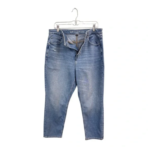 American Eagle Women's Petite 14 Short 14P 14S MOM JEAN Blue Distressed - Picture 3 of 6